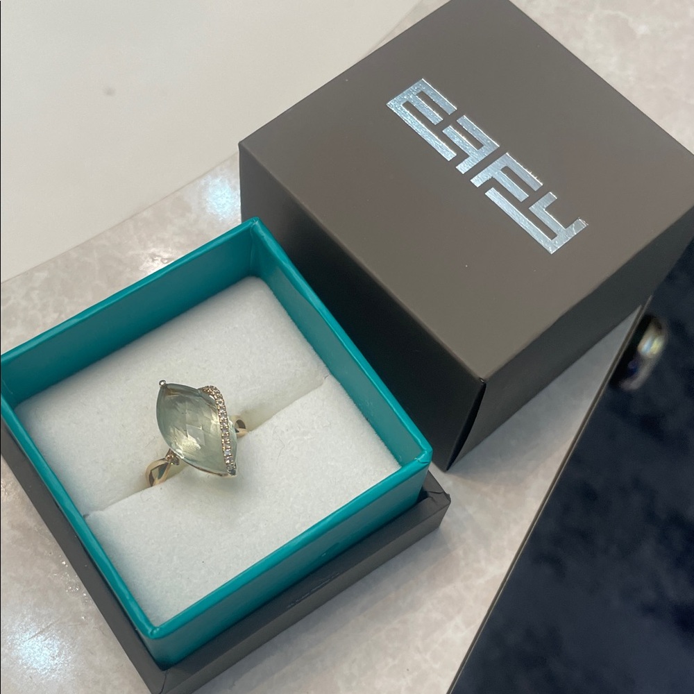 Effy Gold Ring with Green Gemstone and Diamond Accents - Picture 1 of 15